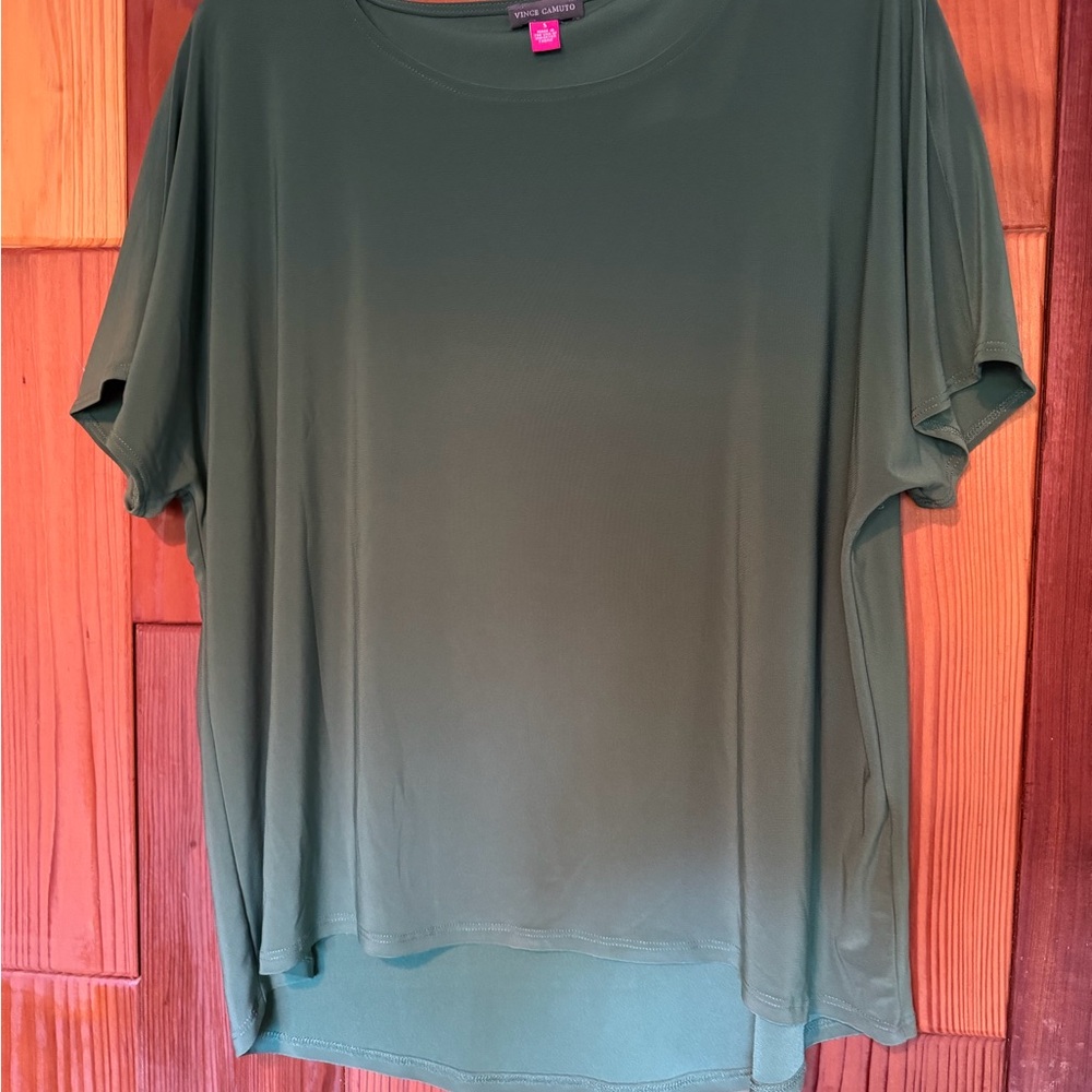 Vince Camuto Green Women's Top high low